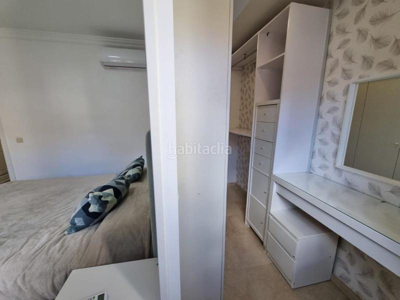 Foto 63d4686b-34a3-4a13-aa15-ec3446657070. Affitto duplex con piscina in Nueva Atalaya Estepona