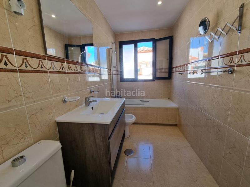 Foto a6fd29c5-5ec5-41ab-8bf6-f6c4dc41e505. Affitto duplex con piscina in Nueva Atalaya Estepona