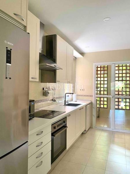 Foto 1acae014-00d6-4099-9abd-158a372690d1. Location appartement avec piscine dans Casasola Estepona