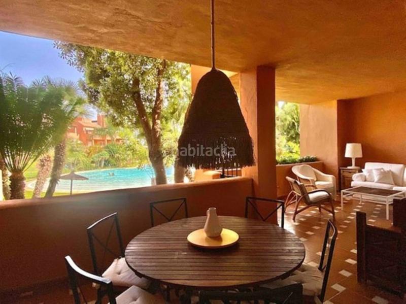 Foto 66d978ae-54f5-4aaa-8426-e6dbdbce2228. Location appartement avec piscine dans Casasola Estepona