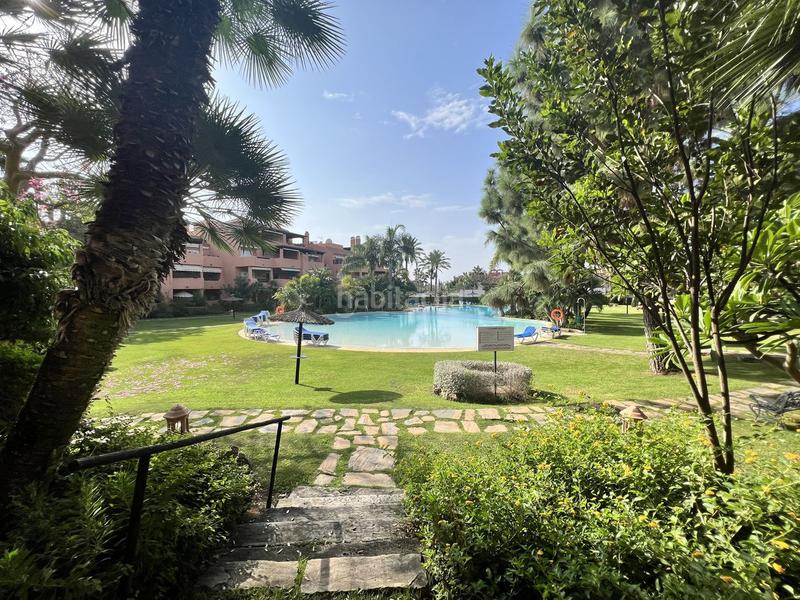 Foto 719c01c5-bf06-4613-b0cf-4c9bcf35e6f9. Location appartement avec piscine dans Casasola Estepona
