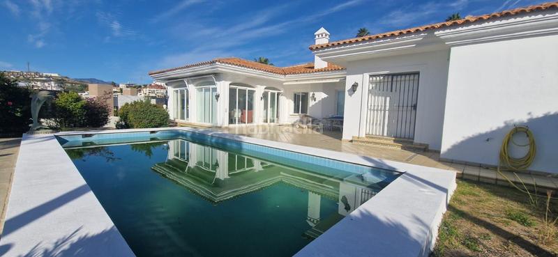 Foto 684630a0-9cc8-497e-bb88-1d193b6f040c. Rent chalet with pool in La Alquería Benahavís