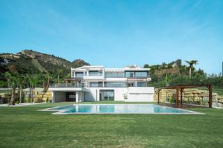 Chalet en N/a. Villa en venta en marbella club hills benahavis