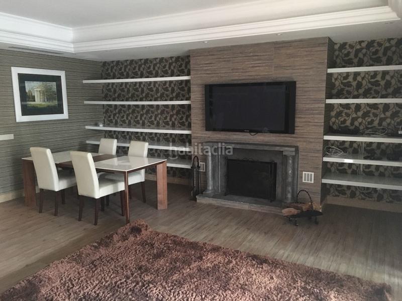 Foto 9e098566-e70d-424f-93bb-051be2e6ae6c. Location appartement dans n/a dans Las Lomas de Río Verde Marbella