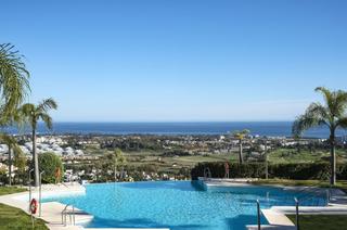 Apartament a Calle torre campanillas 7. Oportunidad bajo en venta en señorio de cifuentes benahavis, la