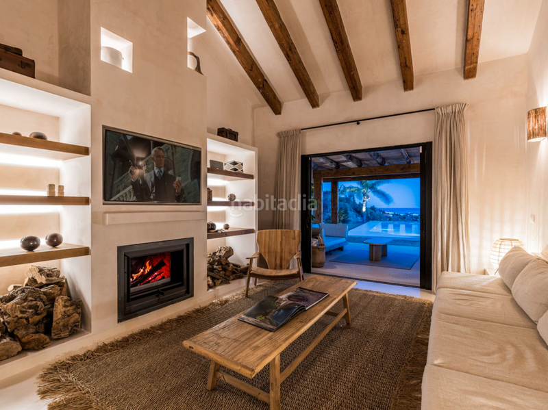 Foto b1a45956-3f2f-4805-8523-ca4e292c1849. Chalet increible villa en venta en altos de Estepona Estepona