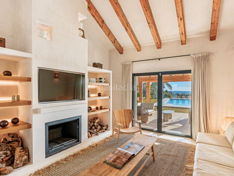 Foto bc1ac06a-d475-44e9-ab7e-625f65c80bb5. Chalet increible villa en venta en altos de Estepona Estepona