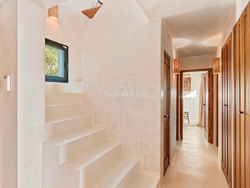 Foto dedccedc-9f33-4e10-82a3-2072b6be2dc2. Chalet increible villa en venta en altos de Estepona Estepona
