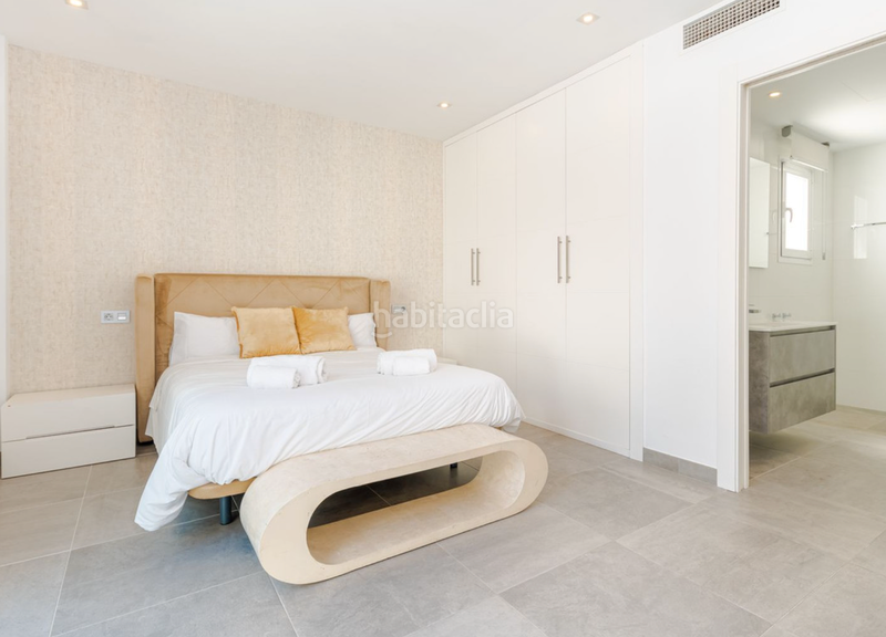 Foto 2c98e403-a90f-40c2-8706-727ea70aaf88. Chalet avec parking piscine dans Las Brisas Marbella