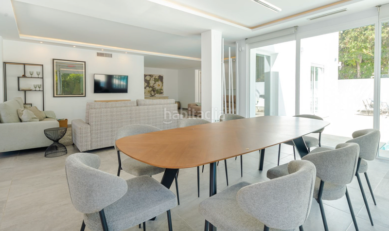 Foto 548370c5-0871-4473-9baf-e1cad8aec027. Chalet avec parking piscine dans Las Brisas Marbella