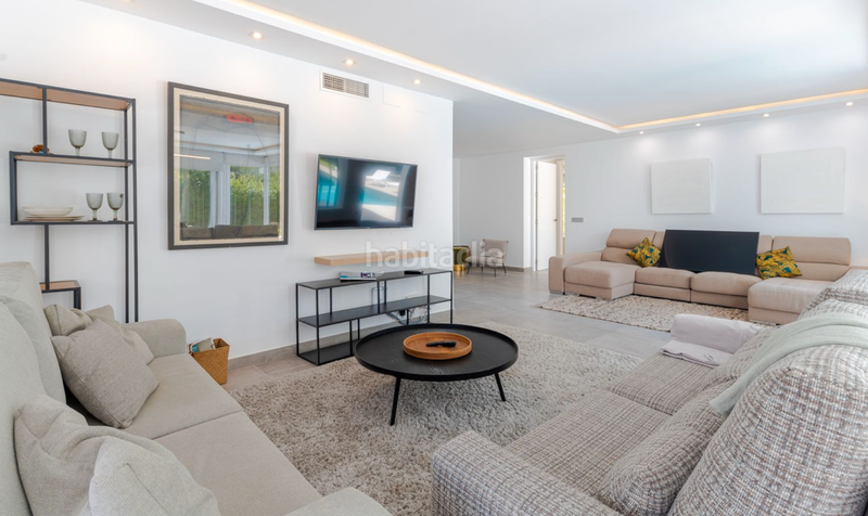 Foto 847c976a-d724-425f-ad2c-824931d01334. Chalet avec parking piscine dans Las Brisas Marbella