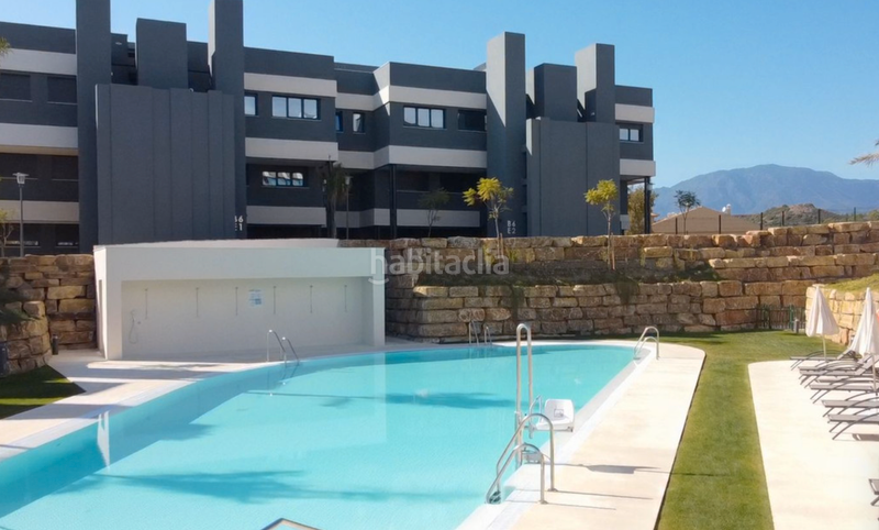 Foto 31bd021a-e5a6-4eed-822b-a1061dfe06f3. Erdgeschoss mit pool in La Concha - Resina Golf Estepona