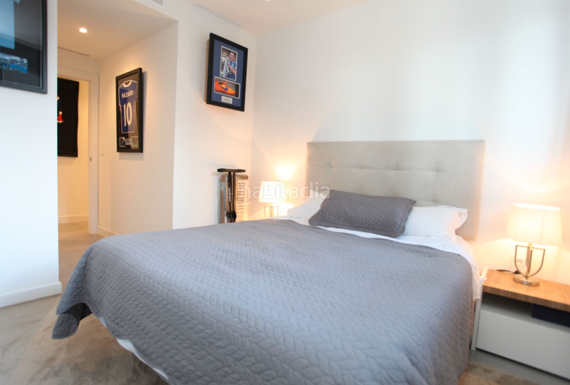 Foto 7001bcbc-3c1f-4dff-8ab6-08473f7b6962. Erdgeschoss mit pool in La Concha - Resina Golf Estepona