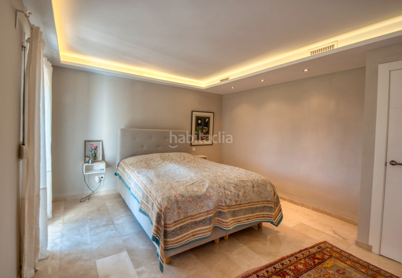 Foto 5f07f57f-8976-4d39-be2a-2f9952bc1115. Casa a schiera con camino piscina in Guadalobón Estepona