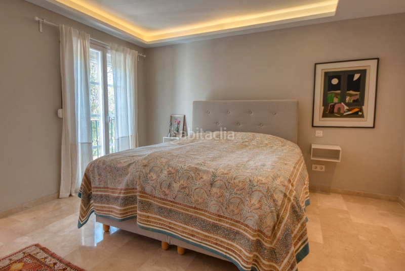 Foto 76183eab-7494-4367-b3e4-6786a92f7f98. Casa a schiera con camino piscina in Guadalobón Estepona