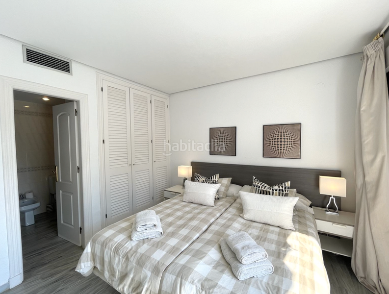 Foto 3f0263a1-1413-4cd2-9c88-e82edb114a3f. Ático  frente al mar en elviria, en Real de Zaragoza Marbella