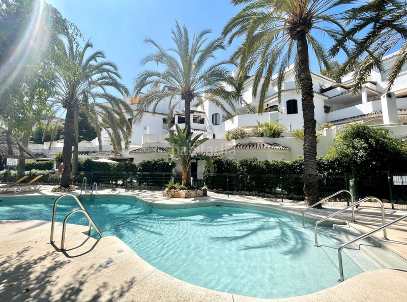 Foto 5b437ae7-b5a0-48c6-a159-30a7a48df9aa. Ático  frente al mar en elviria, en Real de Zaragoza Marbella