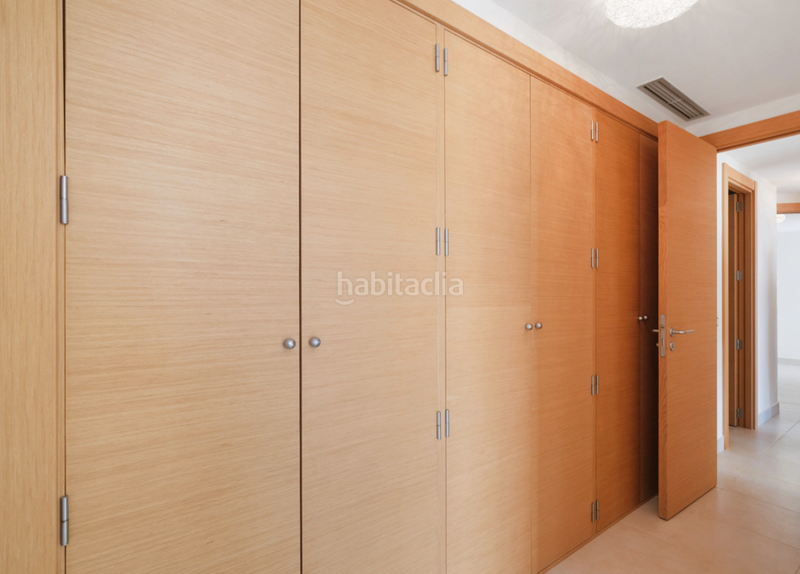 Foto a89c3c60-6fc2-4e3c-907b-34dfb119f512. Ático atico duplex en venta en altos de los monteros, en Marbella