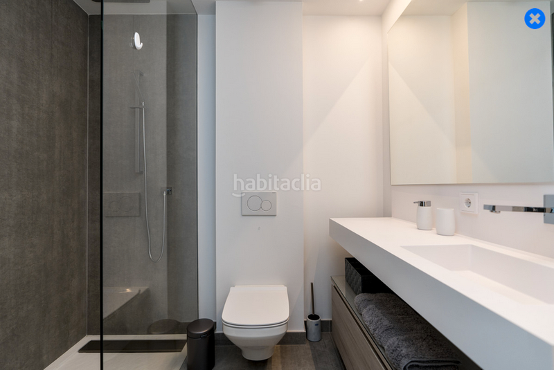 Foto c6690e8f-93cd-4f9c-908c-a0eda88a14ff. Lloguer casa adossada amb aparcament piscina a puerto de Estepona Estepona