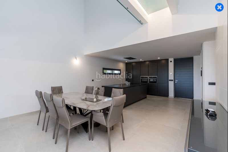 Foto d625aee4-c5ca-414e-bf83-b1e8662d5204. Rent semi detached house with parking pool in puerto de Estepona Estepona