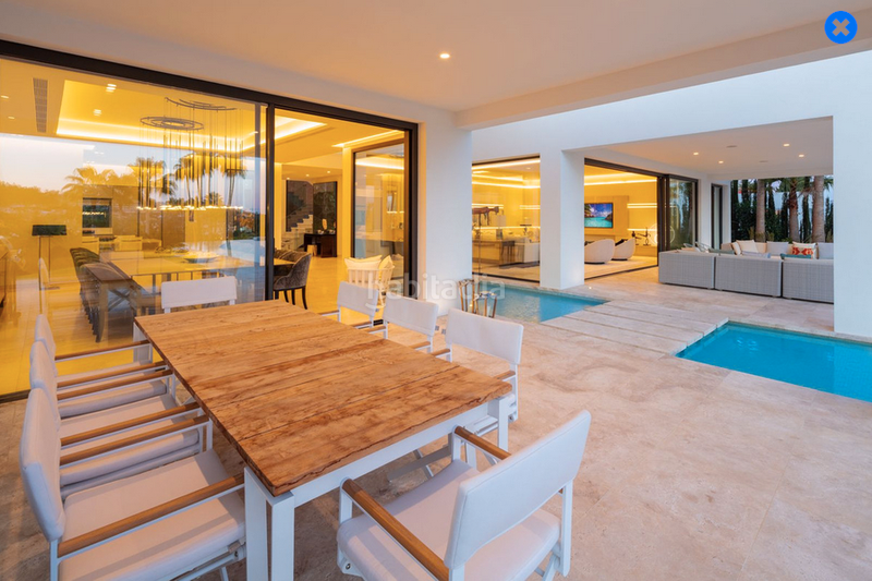Foto 495e62a8-6922-4127-b77f-aea27f823b25. Lloguer casa amb aparcament piscina a Las Brisas Marbella