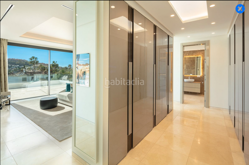 Foto 500dca0f-4228-4cdb-b81e-f0f225231541. Lloguer casa amb aparcament piscina a Las Brisas Marbella