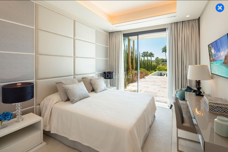 Foto 6bac12b4-2497-401f-a4f8-c2fbf34c8639. Lloguer casa amb aparcament piscina a Las Brisas Marbella