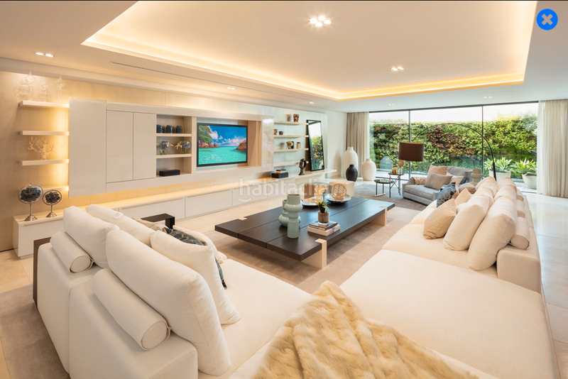 Foto a128f352-a862-43fe-b88b-3e656fd39ecc. Lloguer casa amb aparcament piscina a Las Brisas Marbella