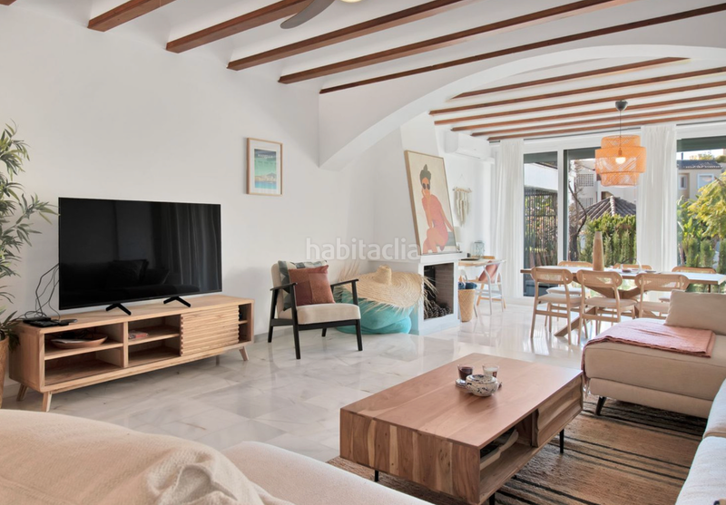 Foto 35960b9d-9410-45be-a1dd-fc6715579ac1. Casa a schiera in Sierra Blanca Marbella