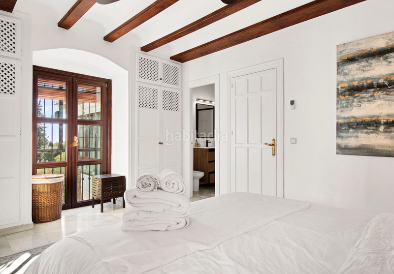 Foto 7d8d9d4f-2e6c-4fa5-9682-1b81495fbce0. Casa a schiera in Sierra Blanca Marbella