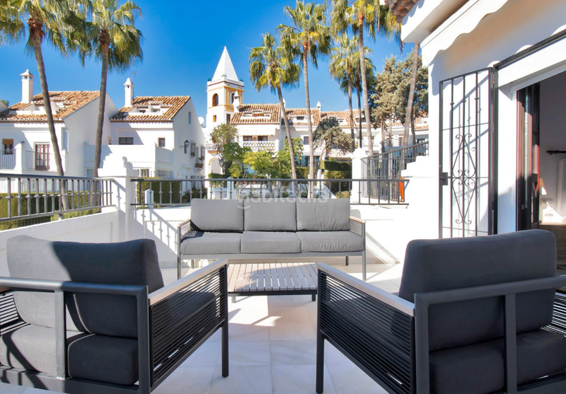 Foto d483fe55-c702-4fef-b3fc-adb060248199. Casa a schiera in Sierra Blanca Marbella