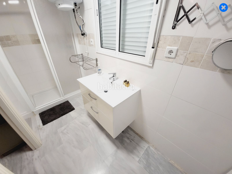 Foto 2fc442da-8be8-4470-ad9d-3b8166cbfbe0. Casa adossada amb aparcament piscina a Cabopino - Artola Marbella