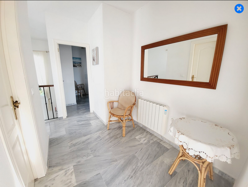 Foto a647536b-7aa9-42be-941c-b2d3e39fd746. Casa adossada amb aparcament piscina a Cabopino - Artola Marbella