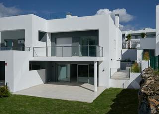 Casa adossada a Avenida alta vista 42. Adosada nueva en guadalmina tree tops | san pedro marbella