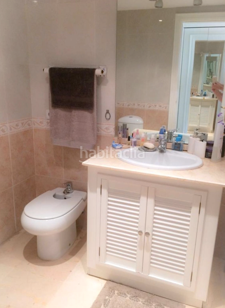 Foto 4374f852-f8b5-4fa0-9a79-4fa8f77d3b5a. Appartement mit kamin parking pool in Guadalmina Alta Marbella