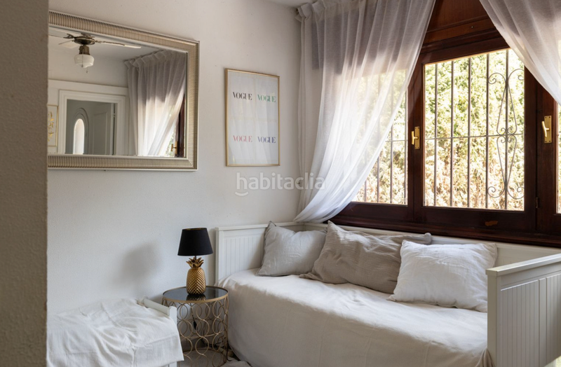 Foto b668070b-4383-4975-ae9a-b6e994b28e80. Xalet amb xemeneia aparcament piscina a El Rosario - Ricmar Marbella