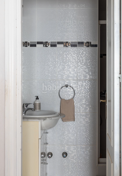 Foto f663a922-80c9-4681-b072-d1e9e29c332a. Xalet amb xemeneia aparcament piscina a El Rosario - Ricmar Marbella