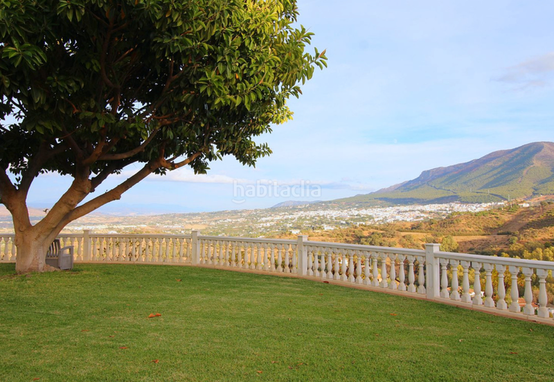 Foto 7411711f-a1f8-4e6e-9bae-41ce182d0035. Chalet with fireplace parking pool in Coín