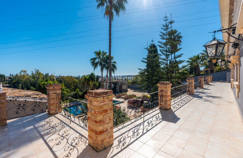 Foto 7db5b266-b765-487a-9cb2-3c426792d64a. Chalet avec cheminée parking piscine dans San Pedro de Alcántara Pueblo Marbella