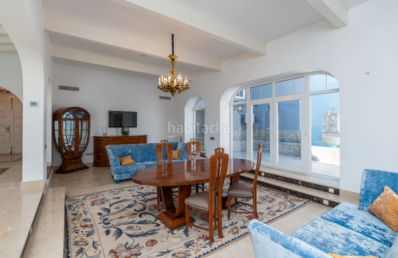 Foto 8bb966d4-f02e-4fd2-a6f0-fe6dec938743. Chalet avec cheminée parking piscine dans San Pedro de Alcántara Pueblo Marbella