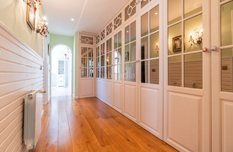 Foto 989c1c87-78f8-4aaf-aadb-442f904b8e90. Chalet avec cheminée parking piscine dans San Pedro de Alcántara Pueblo Marbella