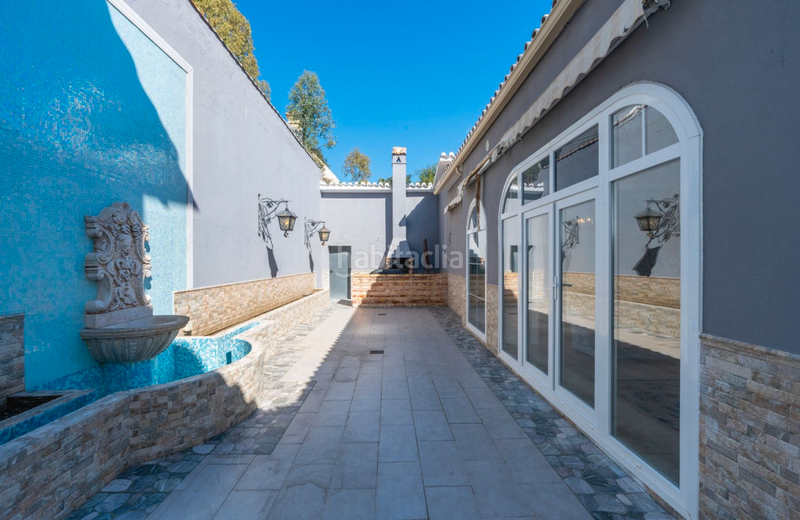 Foto 9a64a458-16a1-41ab-8c68-ad2f801b9927. Chalet avec cheminée parking piscine dans San Pedro de Alcántara Pueblo Marbella