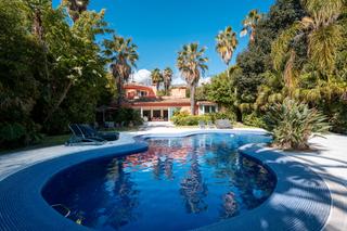 Chalet à Lomas de Marbella Club. Majestuosa villa en venta en la milla de oro, marbella