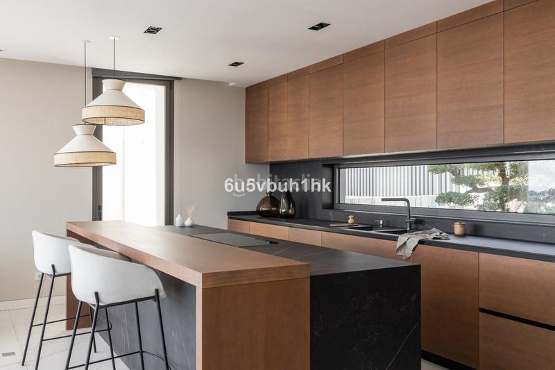 Foto 7c60a50b-bd01-4d6e-8129-5fa0b7700254. Attico in El Paraíso Benahavís