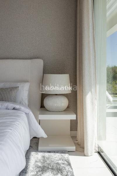 Foto fcb3fd12-91c4-4910-9f59-60410d9f6b5c. Attico in El Paraíso Benahavís