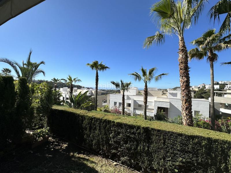Foto c1b975cd-5084-4e95-bd79-6e51a793fc62. Apartamento ¡exclusivo! apartamento moderno en venta en los arqueros con vistas panorámicas en Benahavís