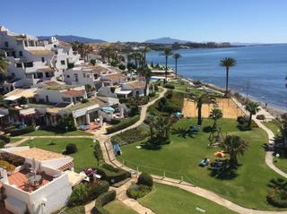 Apartament  Autovía del mediterráneo. Oportunidad única: ático en venta frente al mar en comunidad nat