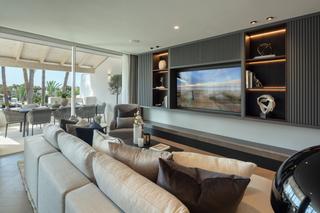 Àtic a Conjunto jardín andaluz 13. Ático dúplex de ensueño en venta en puente romano, marbella