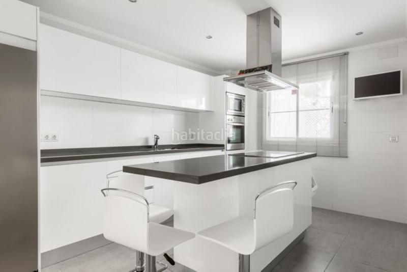 Foto 87e367fa-f0f5-4203-804b-9c610581c71b. Affitto piccolo appartamento in calle las adelfas 237a in Marbella
