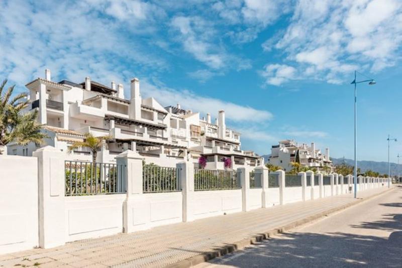 Foto 54d38caf-6fbd-4c1b-a537-82f95fcbb70e. Lloguer apartament a calle las adelfas 237a a Nueva Alcántara Marbella
